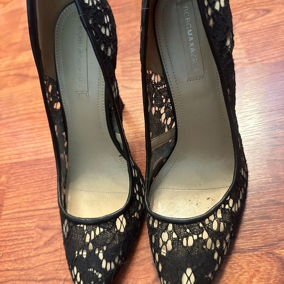 BCBG Max Azaria Black Lace stilettos black leather high Heels. Stunning. - Picture 4 of 10